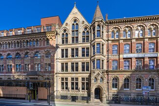 Plus de détails pour 56 Wellington St, Leeds - Bureau à louer