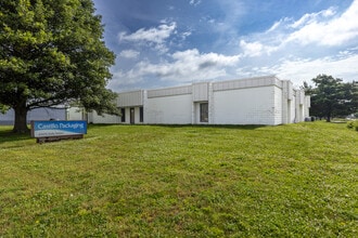 4505 Kelly St, Columbus, IN à louer Photo de l’immeuble– Image 2 sur 3