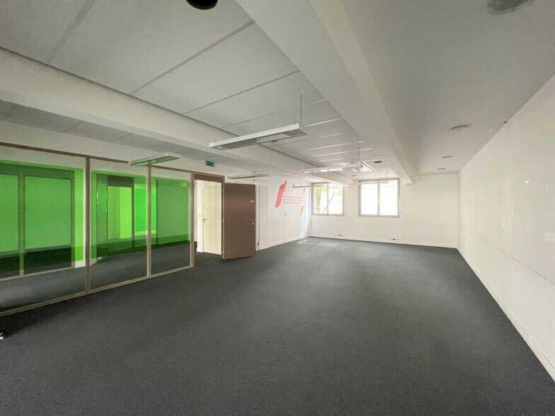 Bureau dans Paris à louer - Photo intérieure – Image 3 sur 8