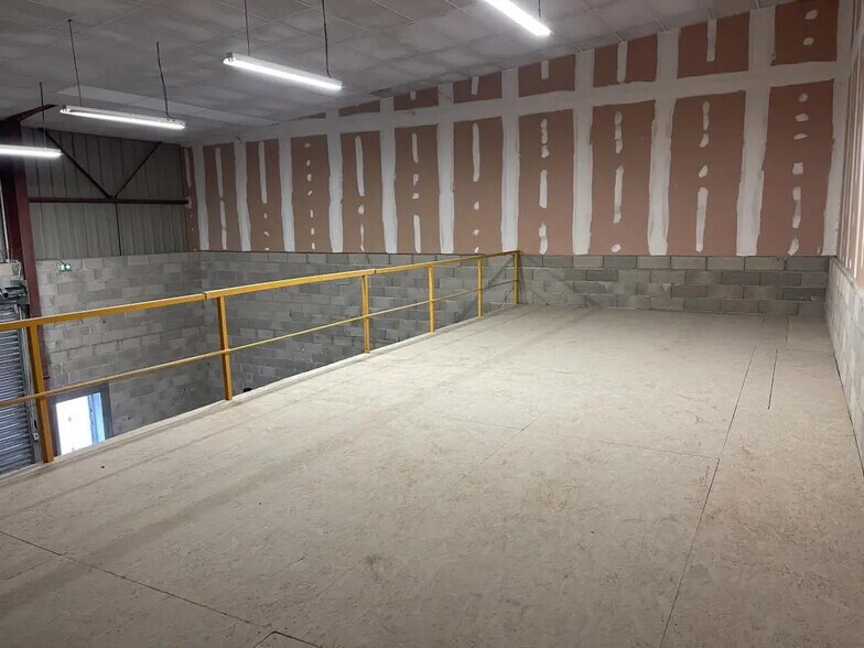 Local d’activités dans Vendargues à louer - Photo intérieure – Image 3 sur 9