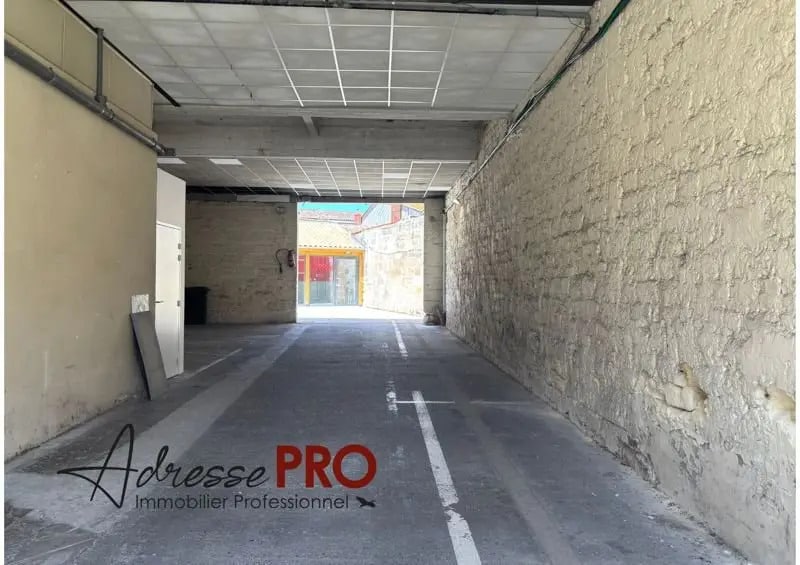 Local commercial dans Bordeaux à vendre - Photo de l’immeuble – Image 2 sur 3