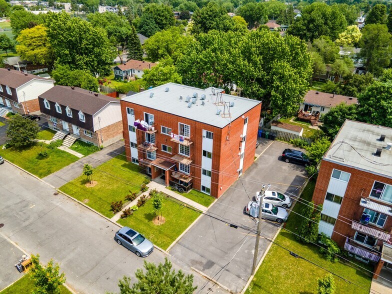3375 Rue Gélineau, Longueuil, QC à vendre - Photo de l’immeuble – Image 3 sur 16
