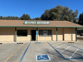 Plus de détails pour 10618 Combie Rd, Auburn, CA - Médical à louer