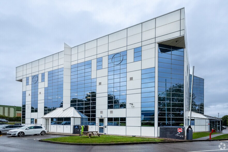 Speedwell Rd, Newcastle Under Lyme à louer - Photo principale – Image 1 sur 2