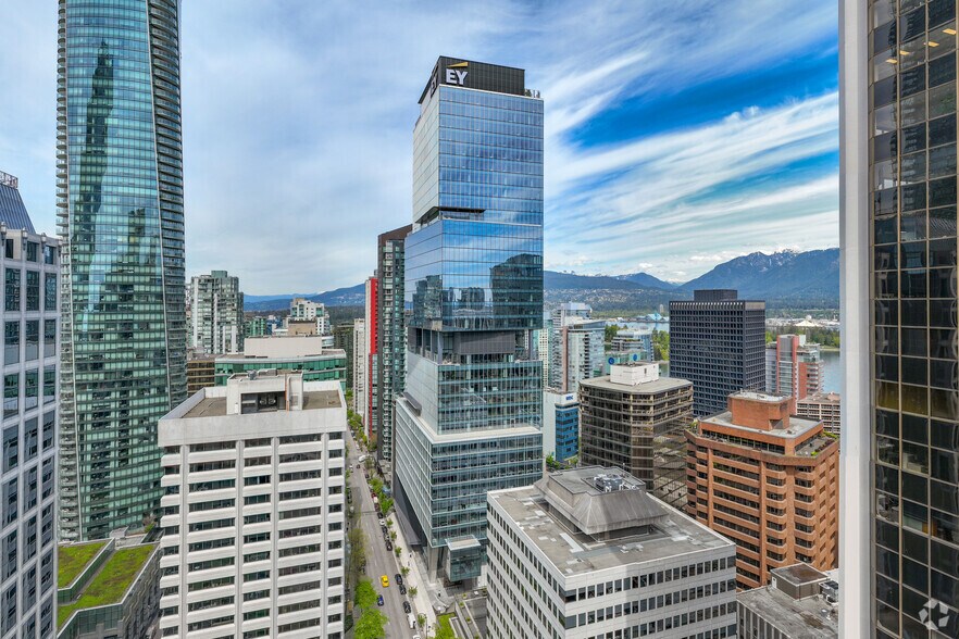 1133 Melville St, Vancouver, BC à louer - Photo principale – Image 1 sur 8