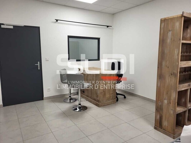 Bureau dans Bourgoin-Jallieu à vendre - Photo intérieure – Image 2 sur 5