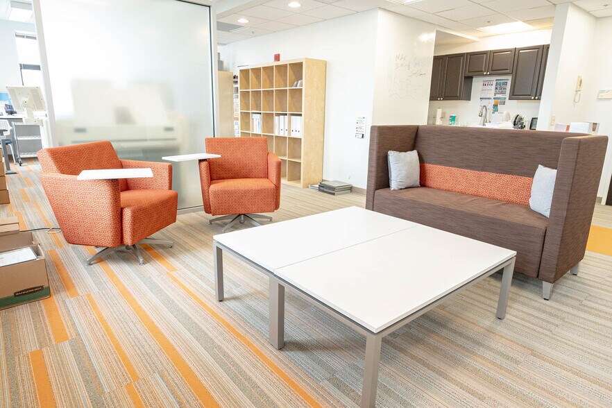 277 Alexander St, Rochester, NY à louer - Photo intérieure – Image 3 sur 14