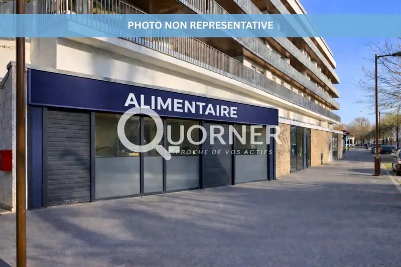Local commercial dans Mantes-la-Jolie à vendre - Photo de l’immeuble – Image 3 sur 5