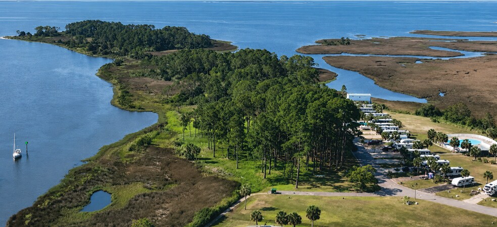 Timber Island Rd, Carrabelle, FL à vendre - Photo de l’immeuble – Image 3 sur 18