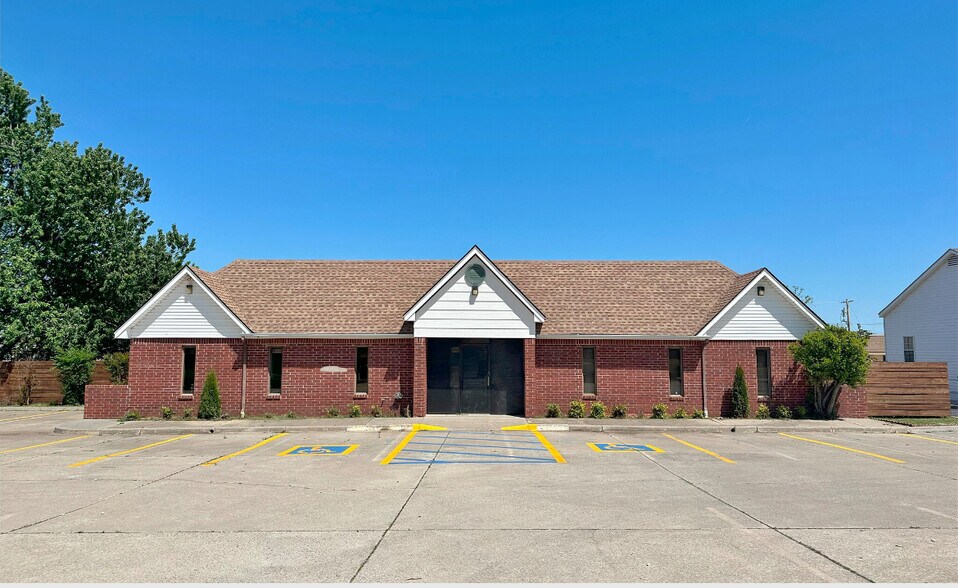 2820-2828 Linda Ln, Oklahoma City, OK à louer - Photo de l’immeuble – Image 1 sur 9
