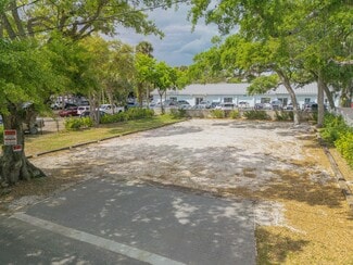 Plus de détails pour 214 Columbus Ave, New Smyrna Beach, FL - Terrain à vendre
