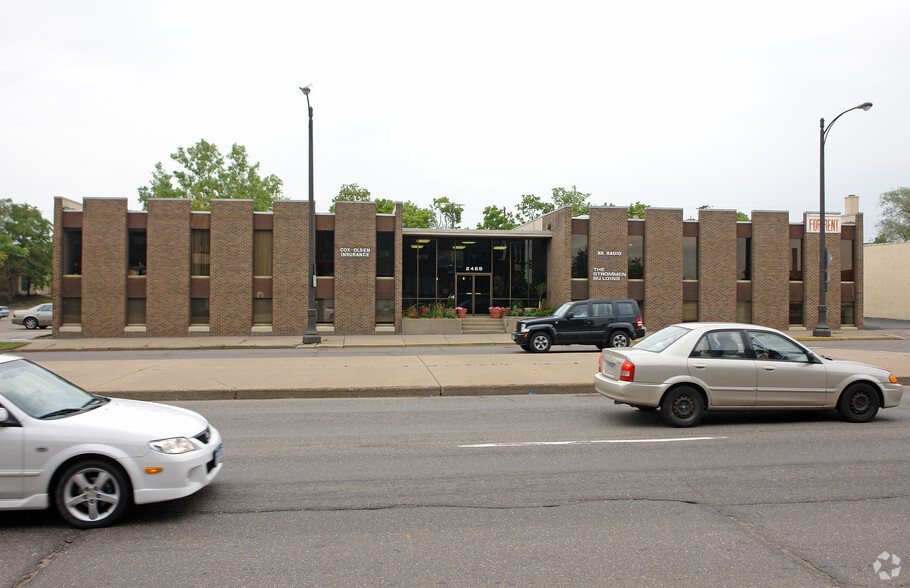 2469 W University Ave, Saint Paul, MN à vendre - Photo de l’immeuble – Image 3 sur 17