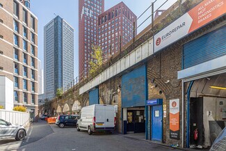 Plus de détails pour Miles St, Londres - Local d'activités à louer