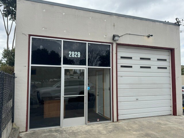 2829 Castro Valley Blvd, Castro Valley, CA à louer - Photo de l’immeuble – Image 1 sur 12