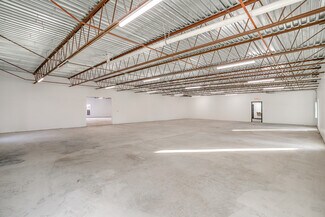 Plus de détails pour 3641 Alice St, Fort Worth, TX - Industriel/Logistique à louer