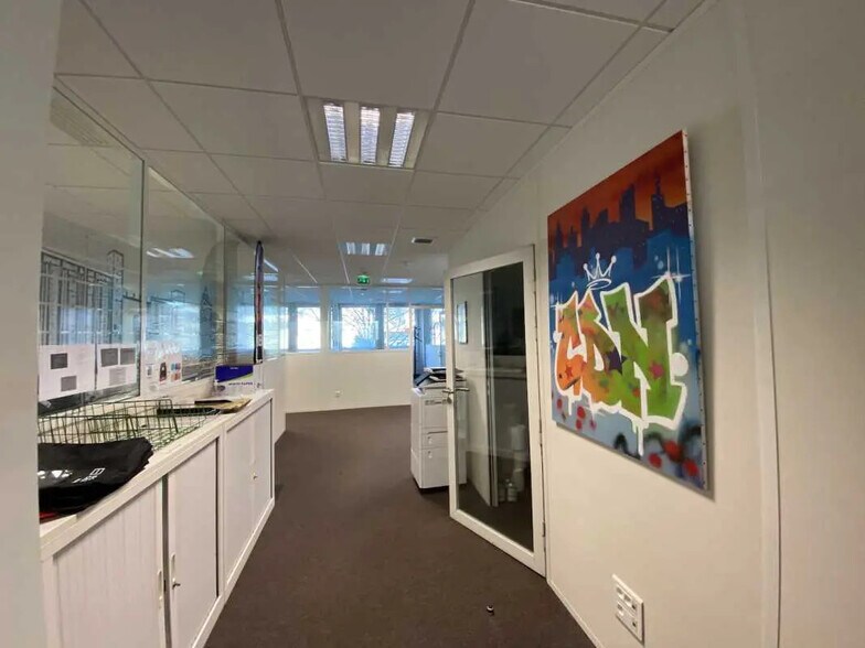Bureau dans Rouen à louer - Photo de l’immeuble – Image 2 sur 4