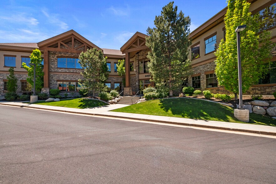 6465 S 3000 E, Salt Lake City, UT à vendre - Photo de l’immeuble – Image 1 sur 19