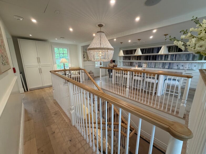 1489 Old Northern Blvd, Roslyn, NY à vendre - Photo intérieure – Image 3 sur 6
