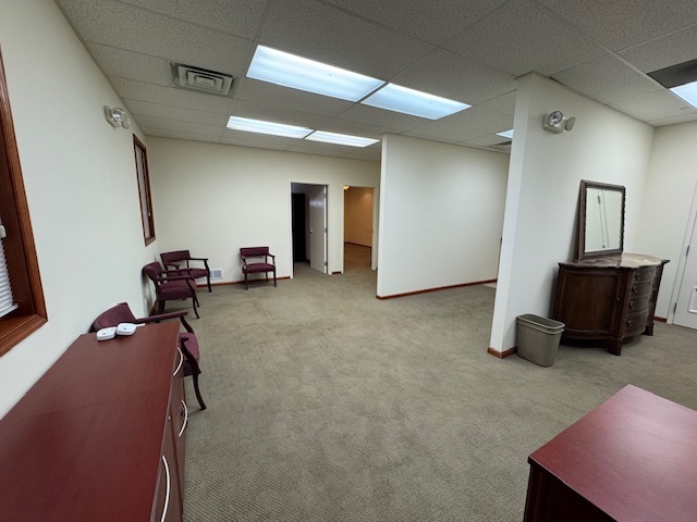 212 W Route 38, Moorestown, NJ 08057 - Lot 360 -  - Photo intérieure - Image 1 of 4