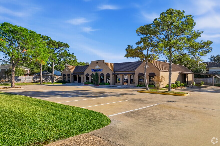 4779-4781 S Main St, Stafford, TX à louer - Photo de l’immeuble – Image 2 sur 32