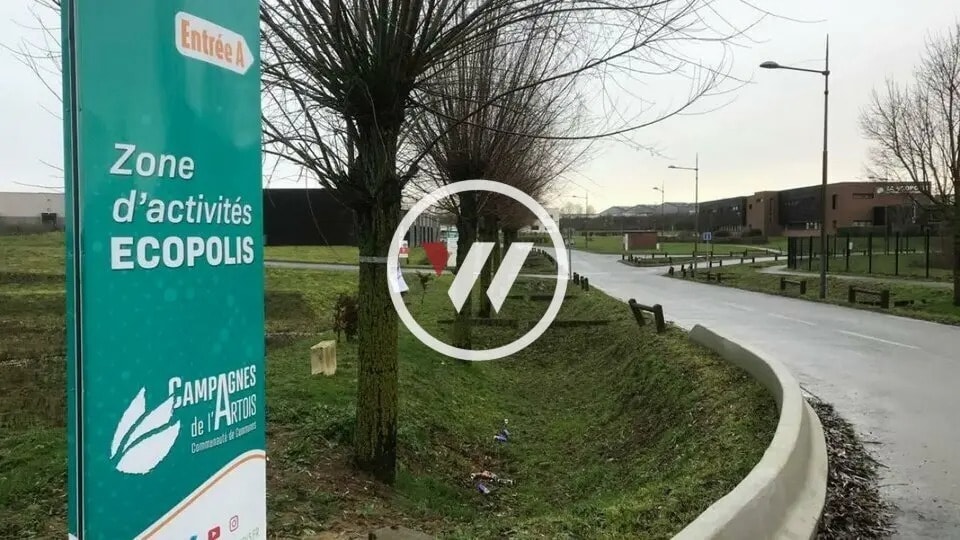 Bureau dans Martigues à vendre - Photo de l’immeuble – Image 3 sur 6