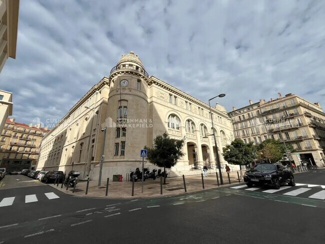 Plus de détails pour 1 Place De L'hôtel Des Postes, Marseille - Bureau à louer