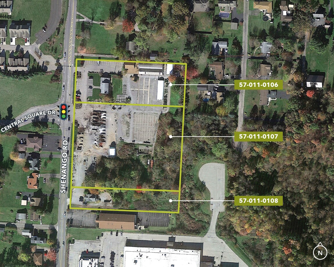 748-766 Shenango Rd, Beaver Falls, PA à louer Photo principale– Image 1 sur 2