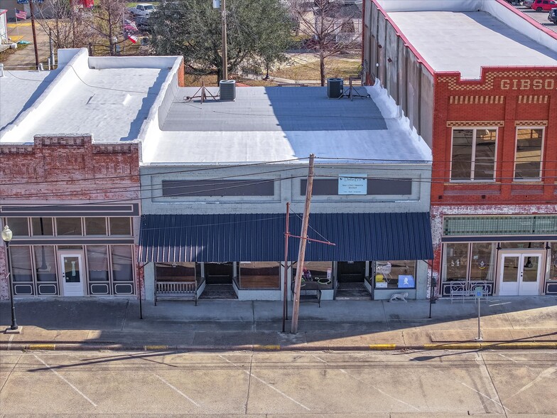 106 N Main St, Grand Saline, TX à vendre - Photo de l’immeuble – Image 1 sur 25