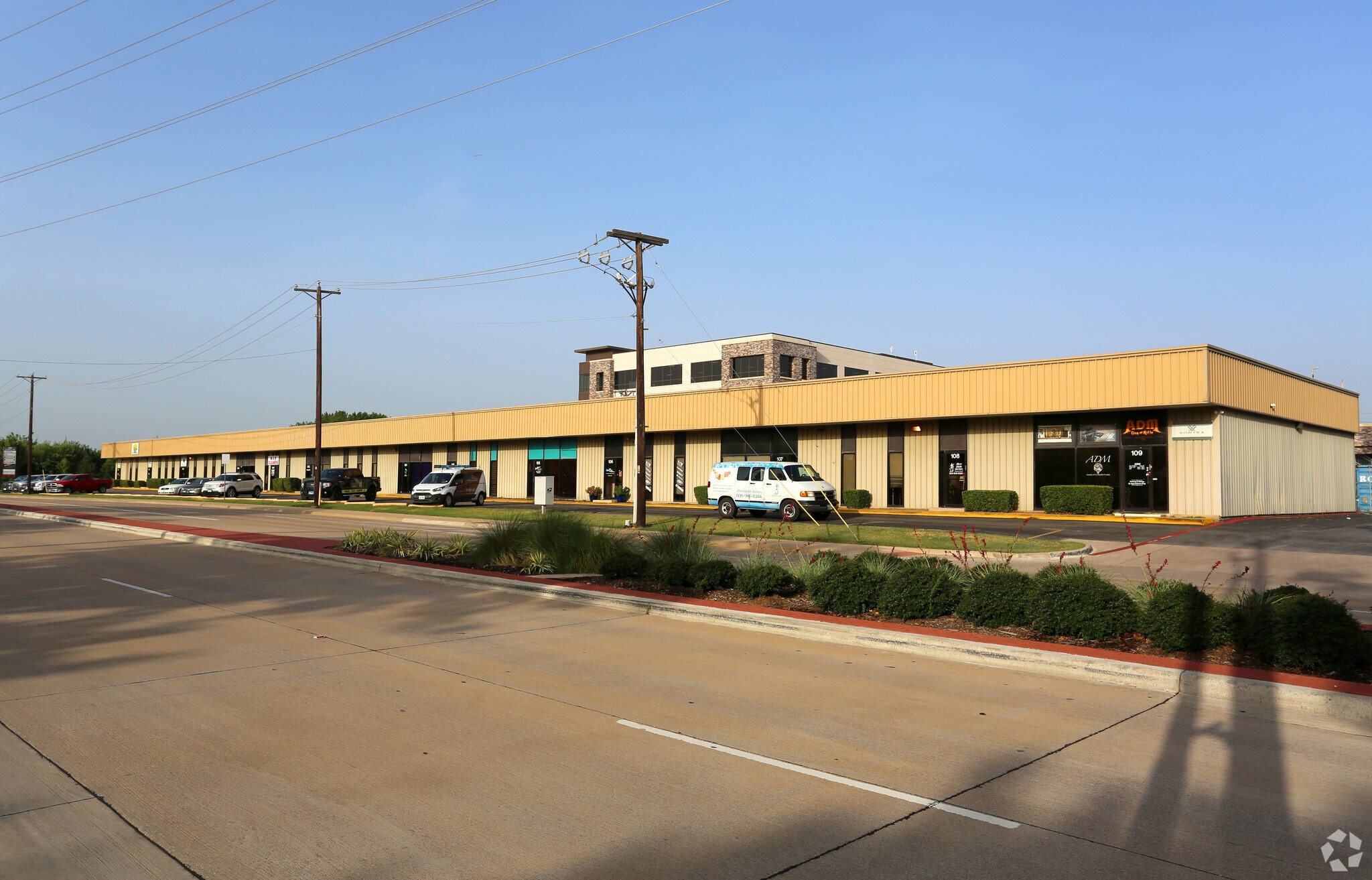 500 N Kimball Ave, Southlake, TX à louer Photo principale– Image 1 sur 11