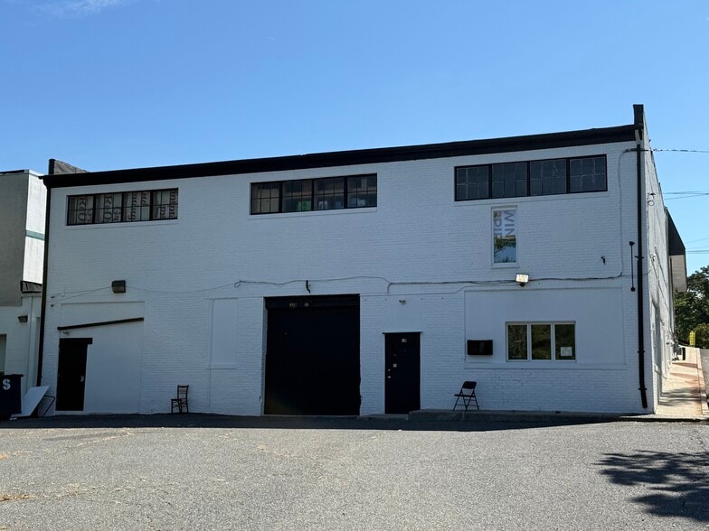 58-60 Main St, Matawan, NJ à louer - Photo de l’immeuble – Image 3 sur 8