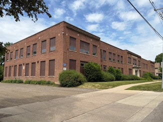Plus de détails pour 932 E Benton St, Aurora, IL - Industriel/Logistique à vendre
