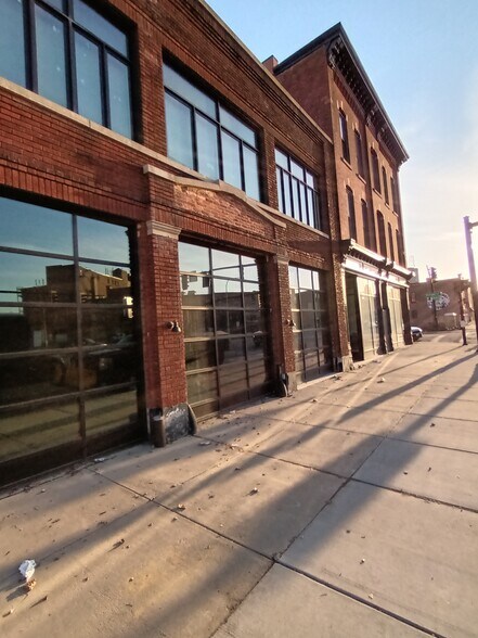 163-173 Broadway St, Buffalo, NY à louer - Photo de l’immeuble – Image 3 sur 4