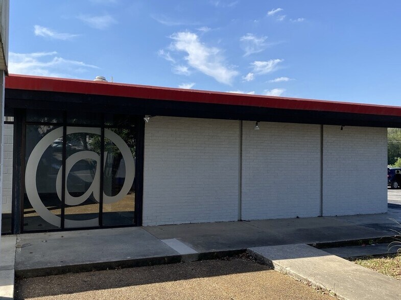 1036 W Sunshine St, Springfield, MO à vendre - Photo de l’immeuble – Image 3 sur 13