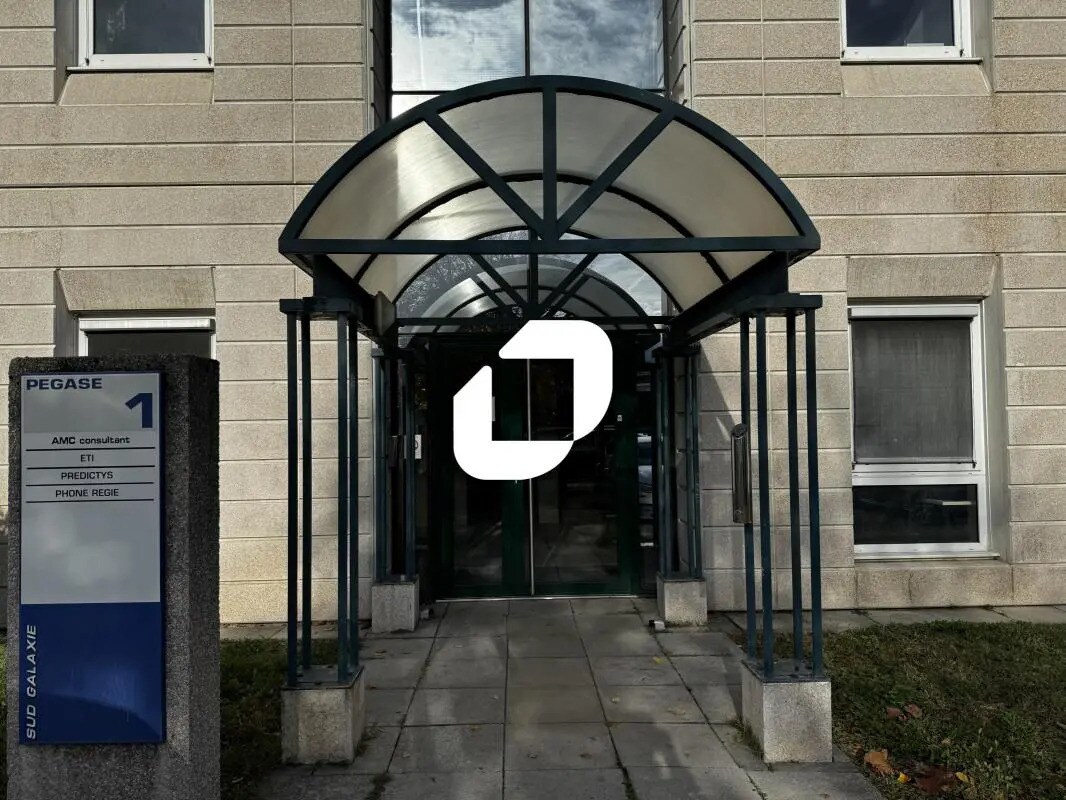 Bureau dans Échirolles à louer Photo de l’immeuble– Image 1 sur 17