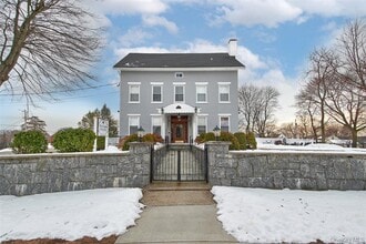 97 Broadway, Verplanck, NY à louer Photo intérieure– Image 1 sur 13