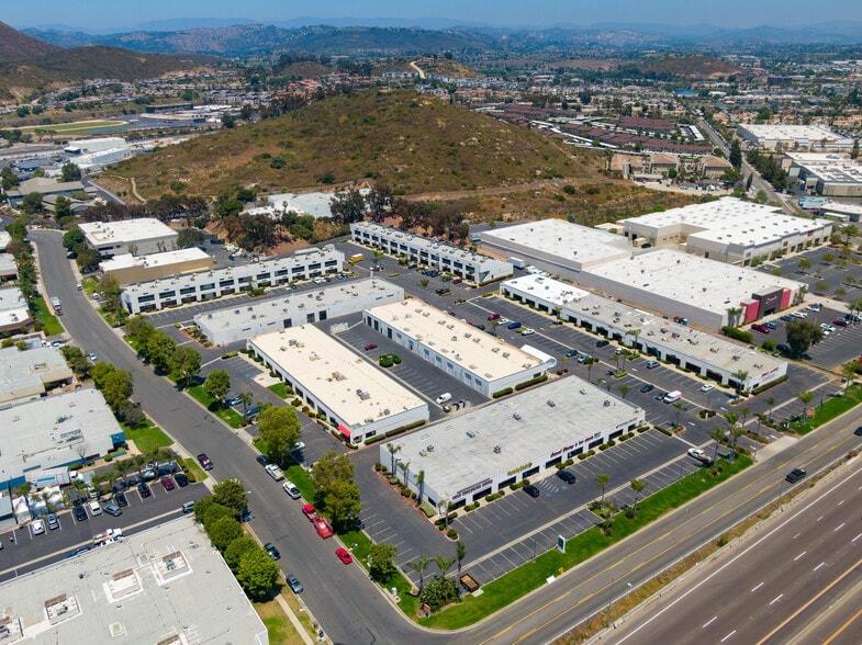 800 Los Vallecitos Blvd, San Marcos, CA à louer - Aérien – Image 2 sur 10