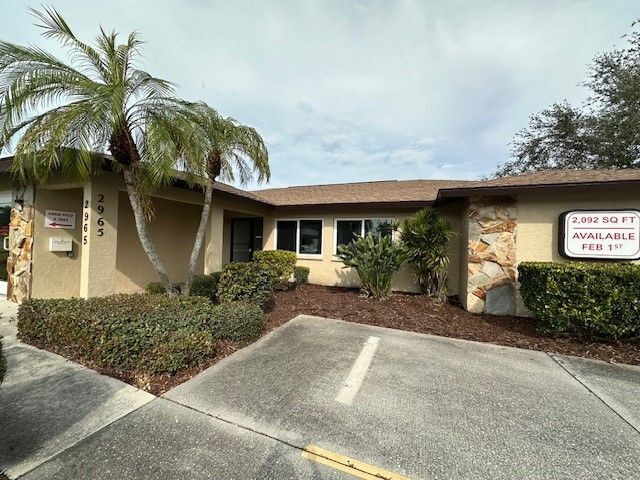 2965 Bee Ridge Rd, Sarasota, FL à louer - Photo de l’immeuble – Image 1 sur 2