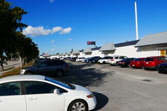 Plus de détails pour 14135 NW 7th Ave, North Miami, FL - Local commercial à louer