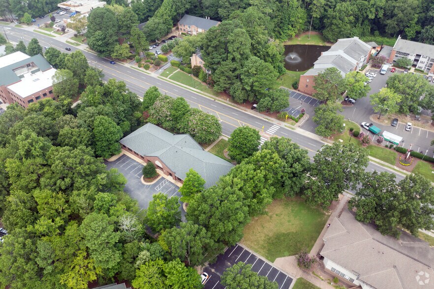 1520 E Franklin St, Chapel Hill, NC à vendre - Aérien – Image 3 sur 20