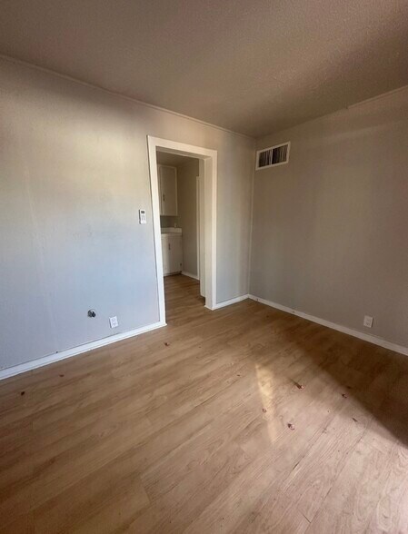 1144 E Yuma St, Phoenix, AZ à vendre - Photo de l’immeuble – Image 3 sur 11
