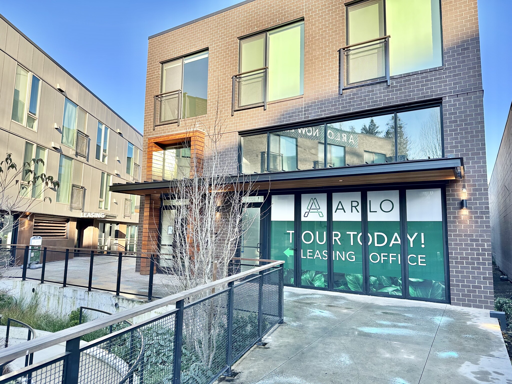 4720 Rainier Ave S, Seattle, WA à louer Photo de l’immeuble– Image 1 sur 1