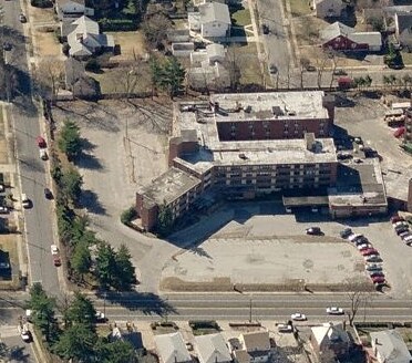 820 Front St, Hempstead, NY à louer - Photo principale – Image 1 sur 4