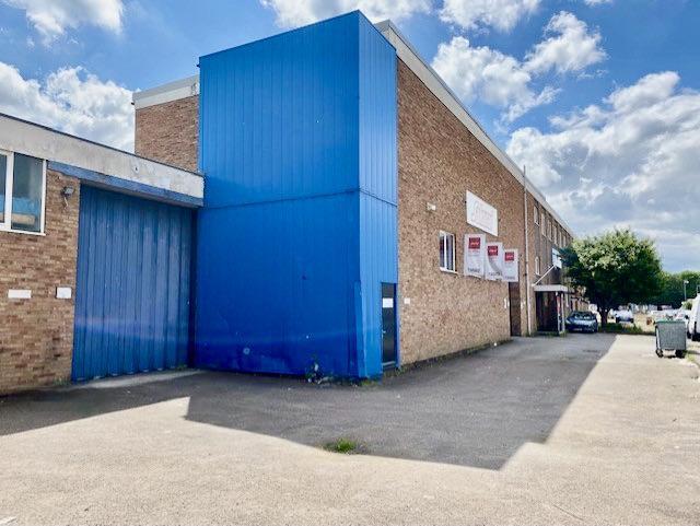 Tamian Way, Hounslow à vendre - Photo de l’immeuble – Image 2 sur 8