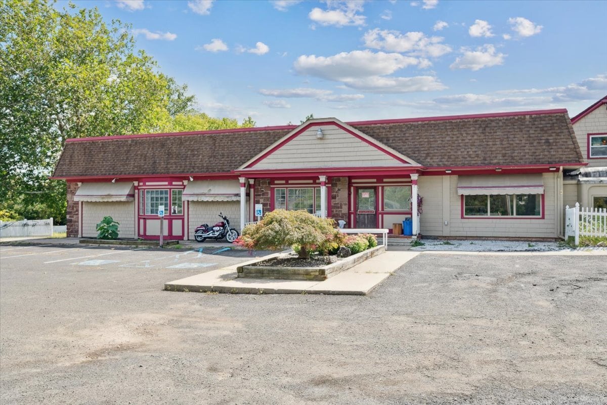 3523 US Highway 22, Readington, NJ à louer Photo de l’immeuble– Image 1 sur 22