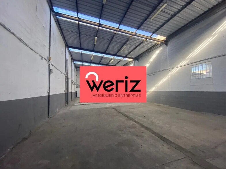 Industriel/Logistique dans Vitrolles à louer - Photo intérieure – Image 2 sur 10
