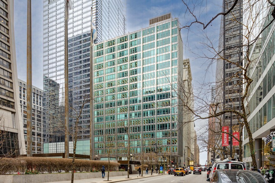 30 W Monroe St, Chicago, IL à louer - Photo de l’immeuble – Image 3 sur 7