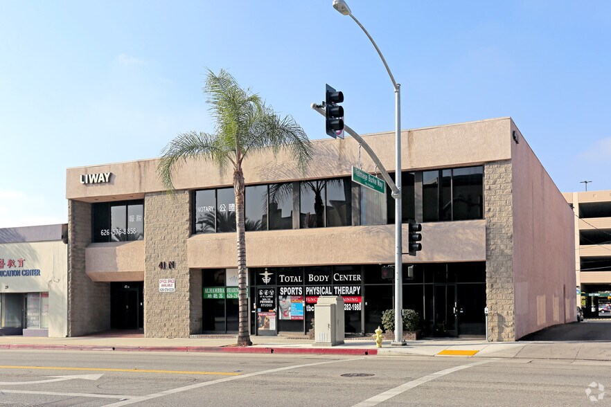 41 N Garfield Ave, Alhambra, CA à louer - Photo principale – Image 1 sur 6