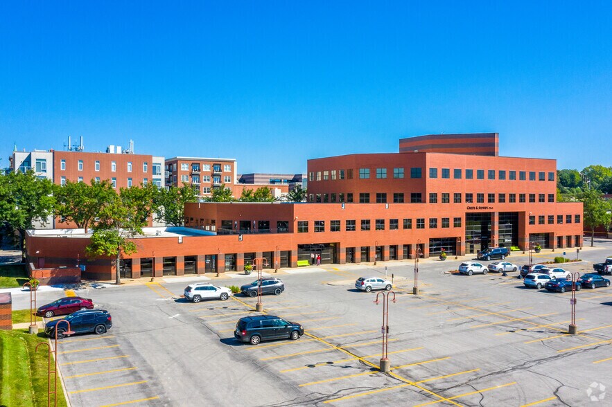 500 E Court Ave, Des Moines, IA à louer - Photo de l’immeuble – Image 2 sur 6