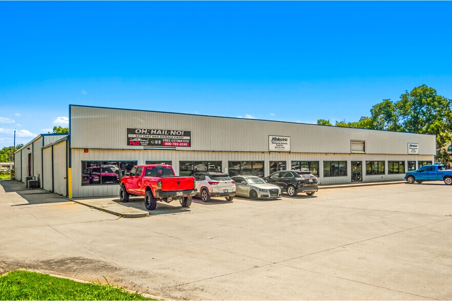 813 S Perkins Rd, Stillwater, OK à louer - Photo de l’immeuble – Image 2 sur 7