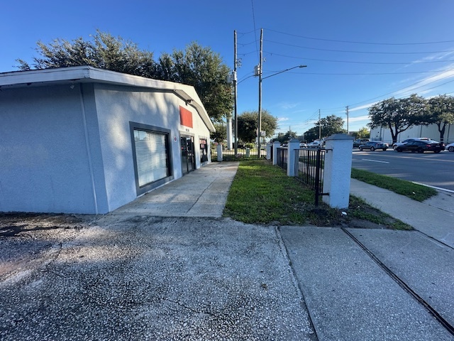 9036 S Orange Ave, Orlando, FL à louer - Photo de l’immeuble – Image 3 sur 10